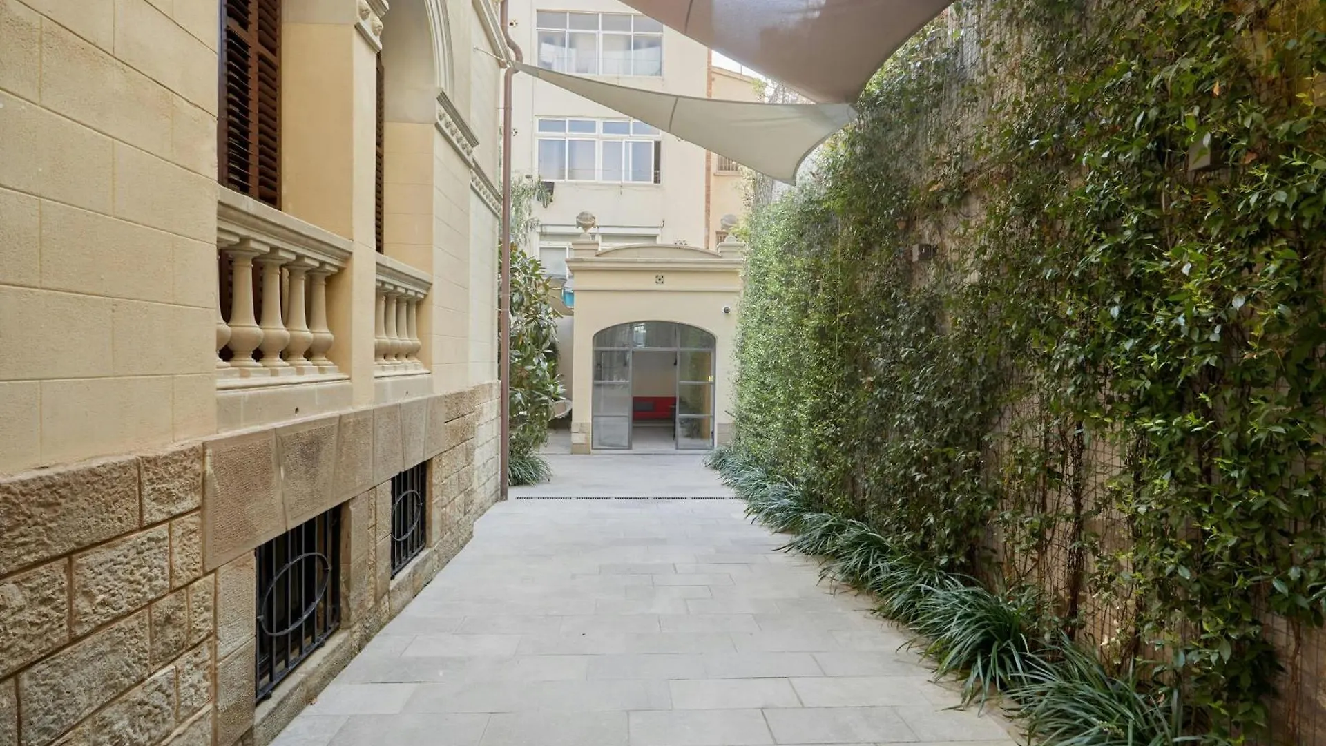 Le Palacete Hotel Gracia District, Sonder By Marriott Bonvoy Barcelona 3*,